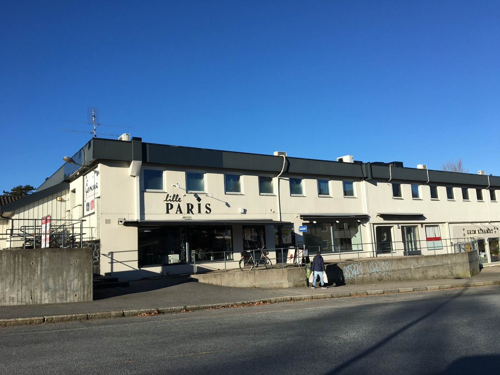 Kort avstand ned til Grim Torv Galleribilde