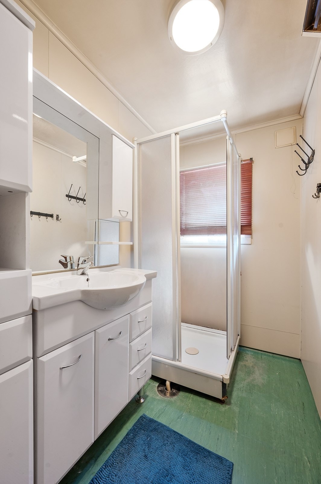 Bad i hovedetasjen. Galleribilde