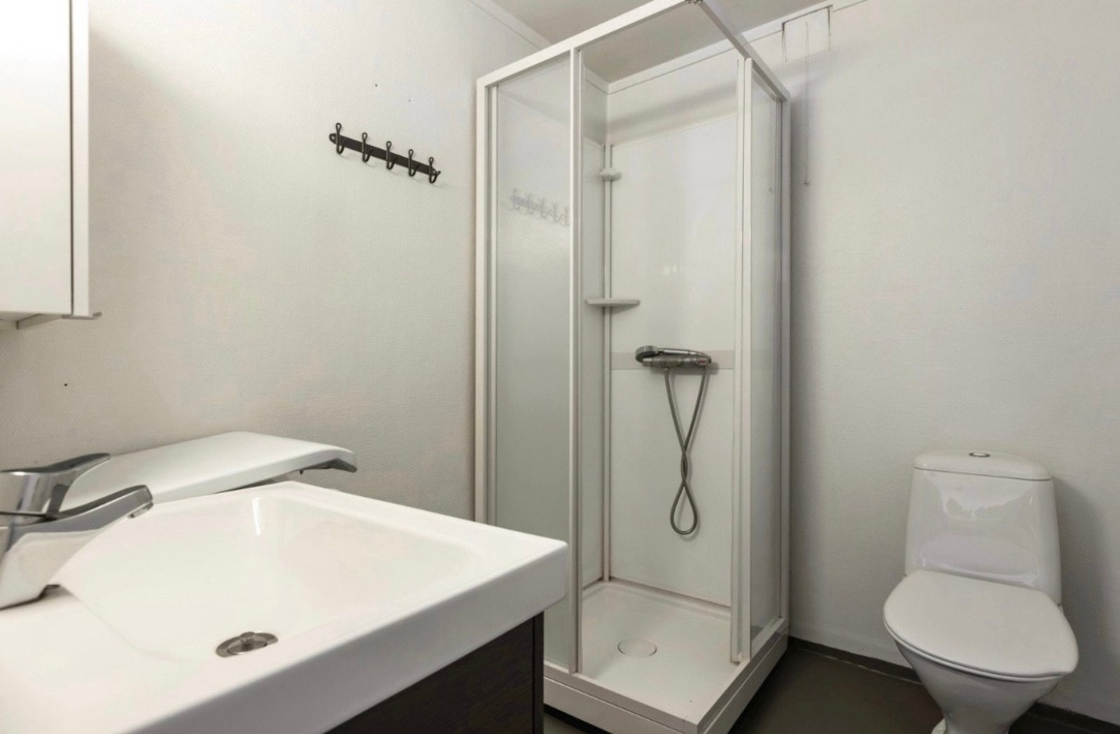 Bad i hybelen. Galleribilde