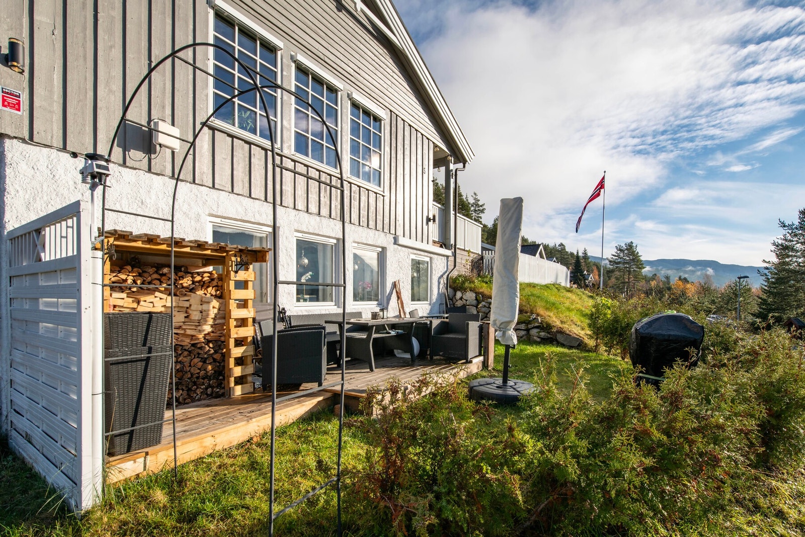 Hyggelig uteområde for hybelen. Galleribilde