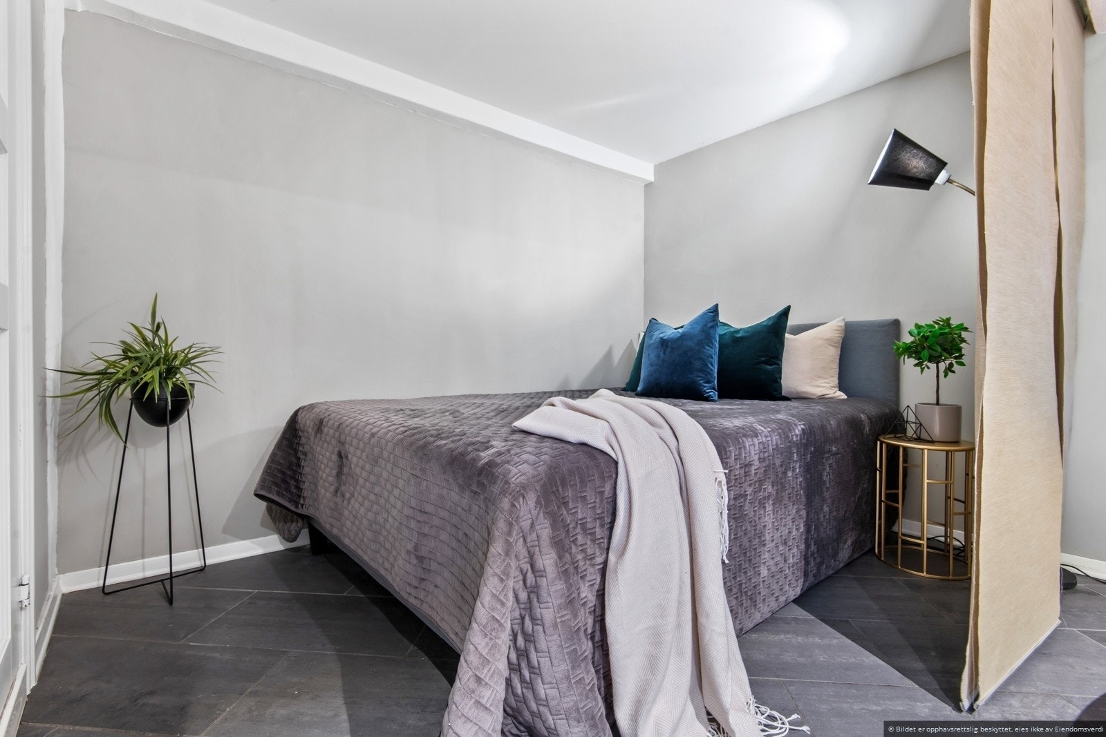 Sovealkove - God plass til stor dobbeltseng. Galleribilde