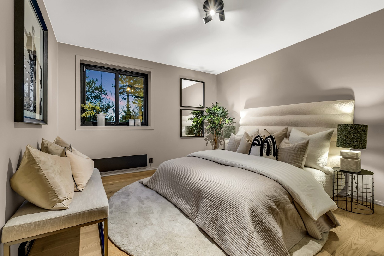 Leiligheten har 3 gode soverom Galleribilde