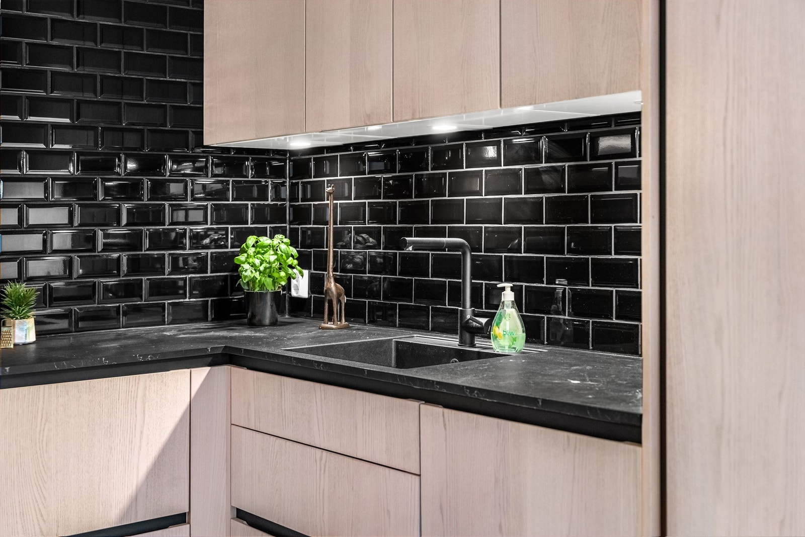 Komfyrvakt. Waterguard tilkoblet oppvaskmaskinen. Galleribilde