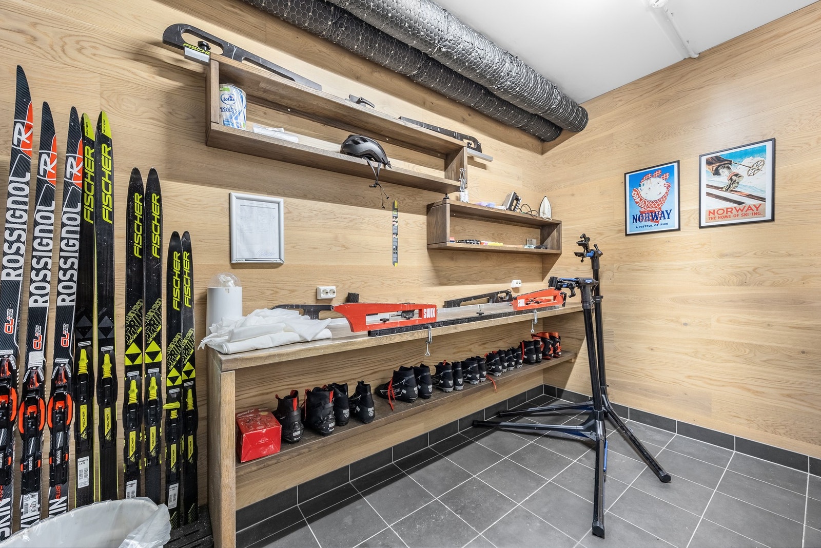 Smørebod til beboerne | Gratis utleie av ski til beboere Galleribilde