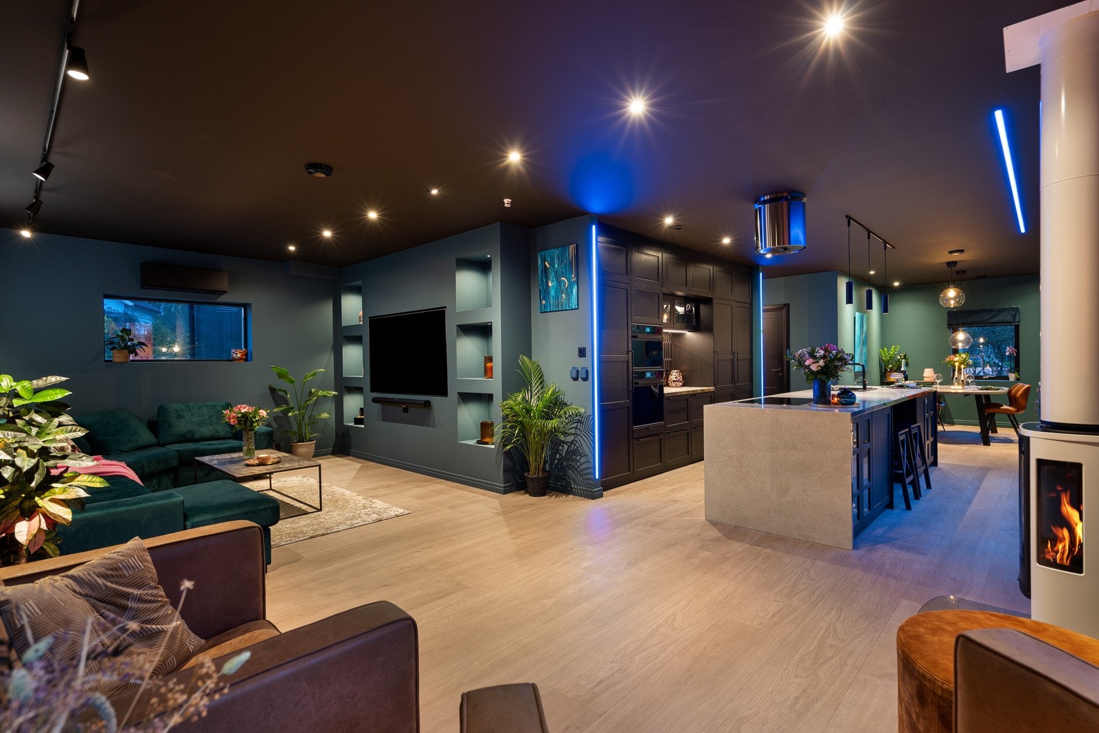 Farger på lys kan endres! Galleribilde