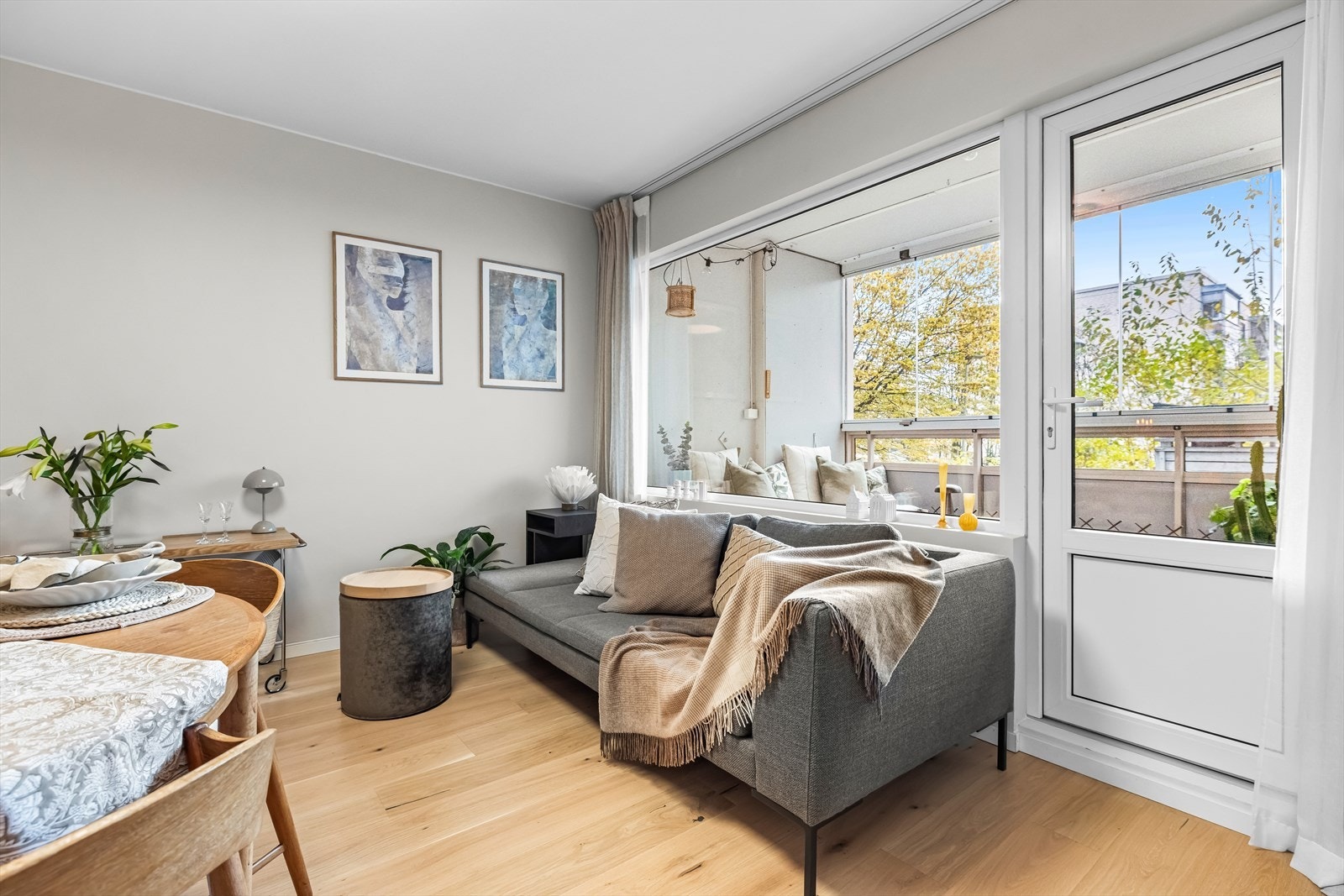 Her vil du trives! Galleribilde