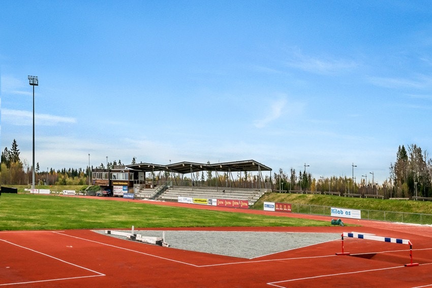 Jessheim friidrettsstadion. Galleribilde