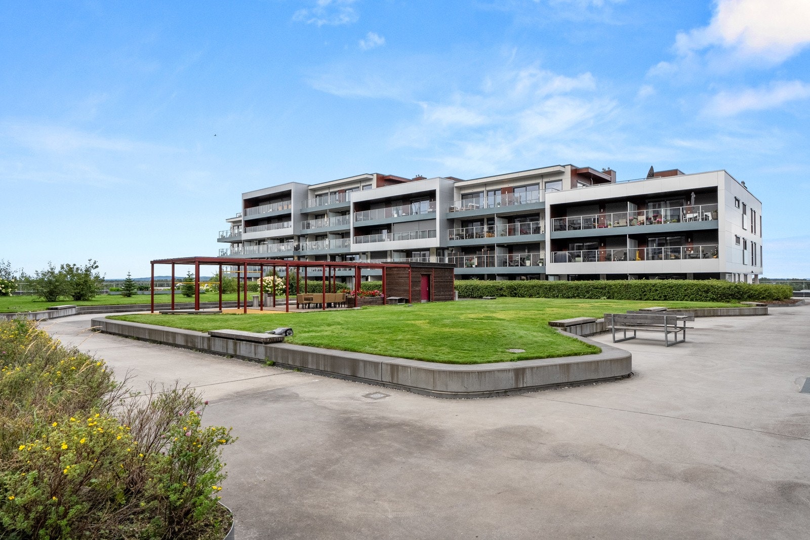 Bygget er fra 2017 med heisadkomst. Galleribilde