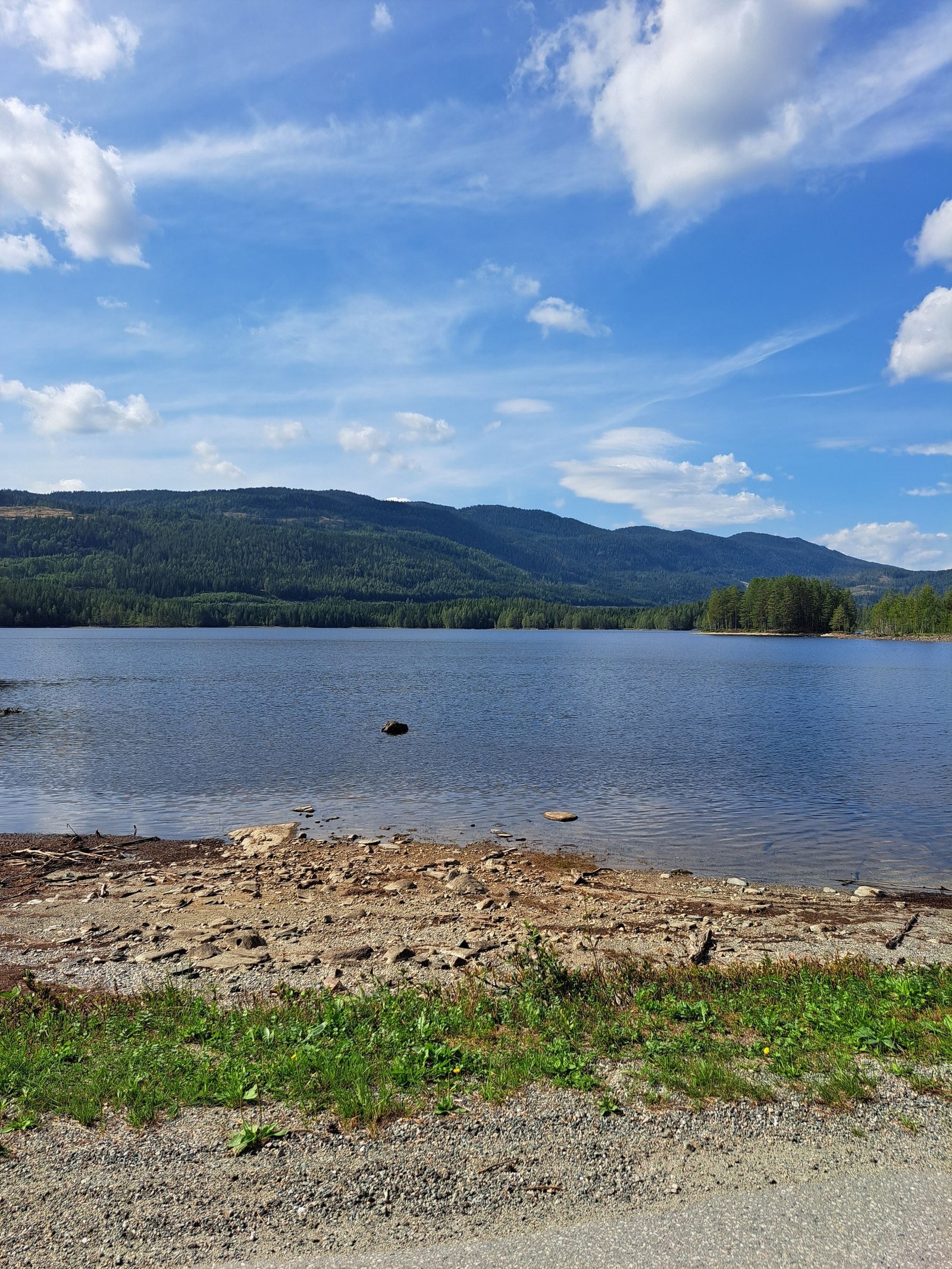 Hovedveien opp til hytta- Brekkebygdveien Galleribilde