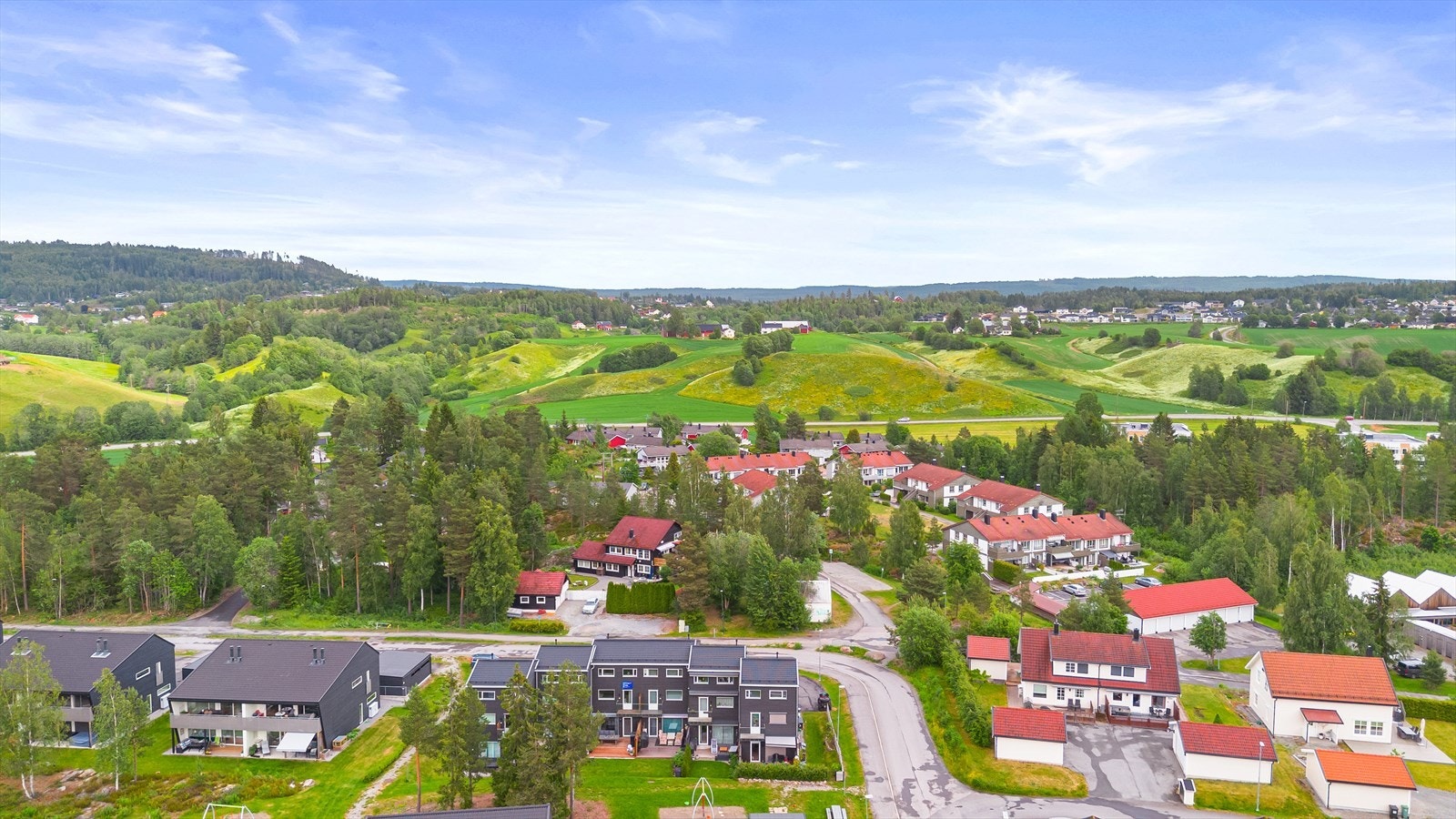 Området byr på flotte turmuligheter i skog og mark, ideelt for aktive familier. Galleribilde