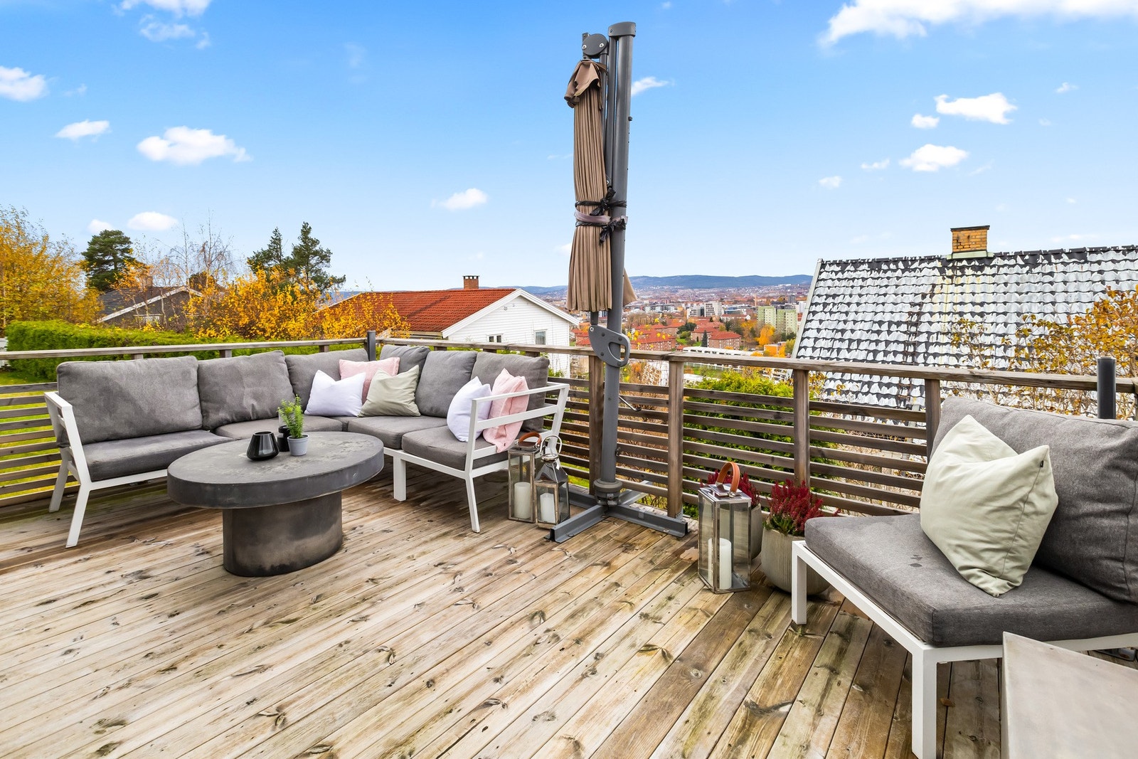 Terrasse på ca. 15 kvm Galleribilde