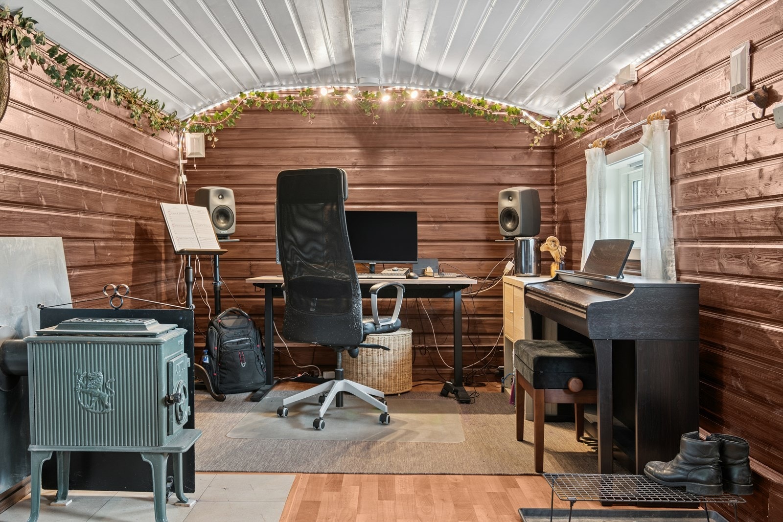 Rommet kan fint brukes som ekstra TV-stue/oppholdsrom. Galleribilde