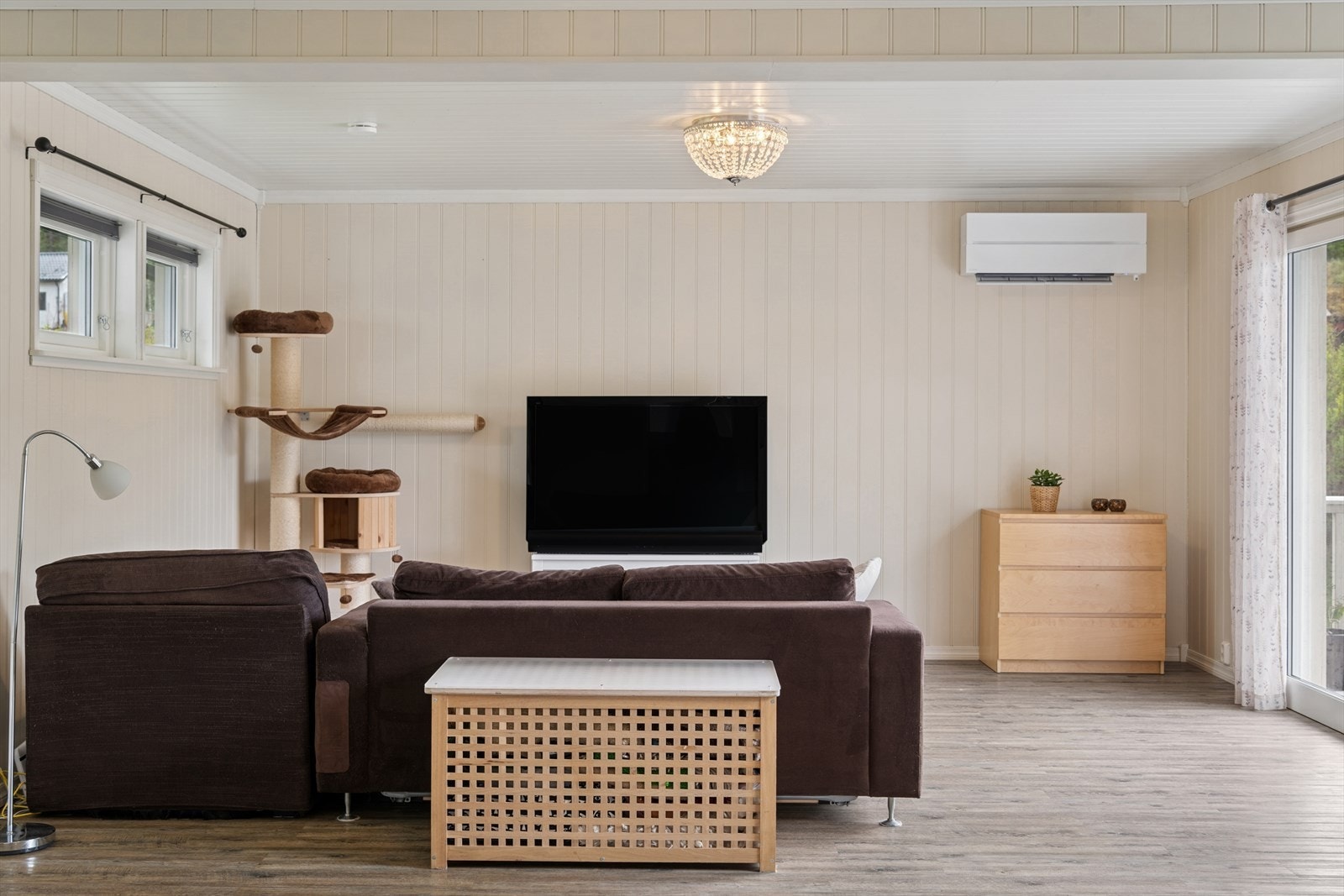 Påbygget TV-stue med gulvvarme. Galleribilde