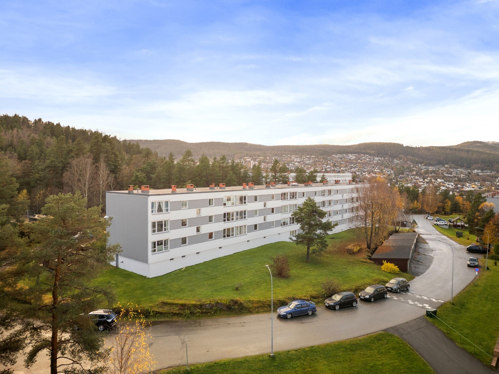 Gangavstand til buss med forbindelser mot Drammen sentrum Galleribilde
