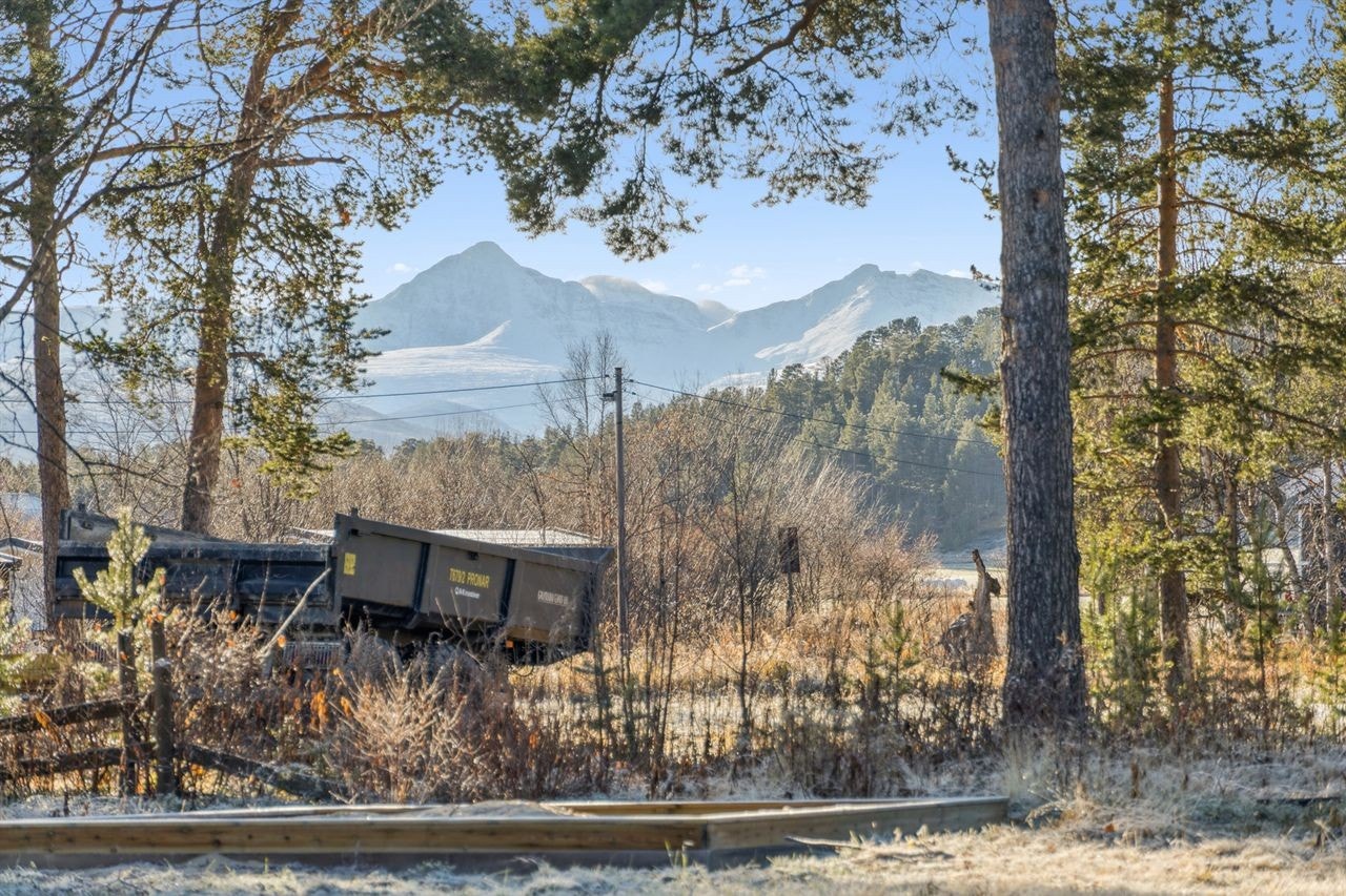 Området byr på flotte turmuligheter med utsikt mot fjellene, som her mot Rondane nasjonalpark. Galleribilde