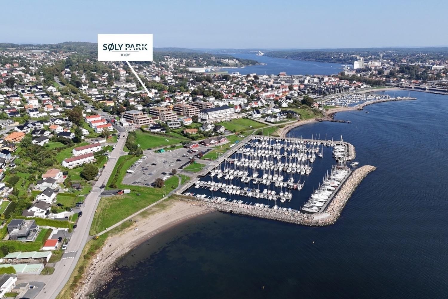 Søly Park har kort vei til sjø og strand Galleribilde