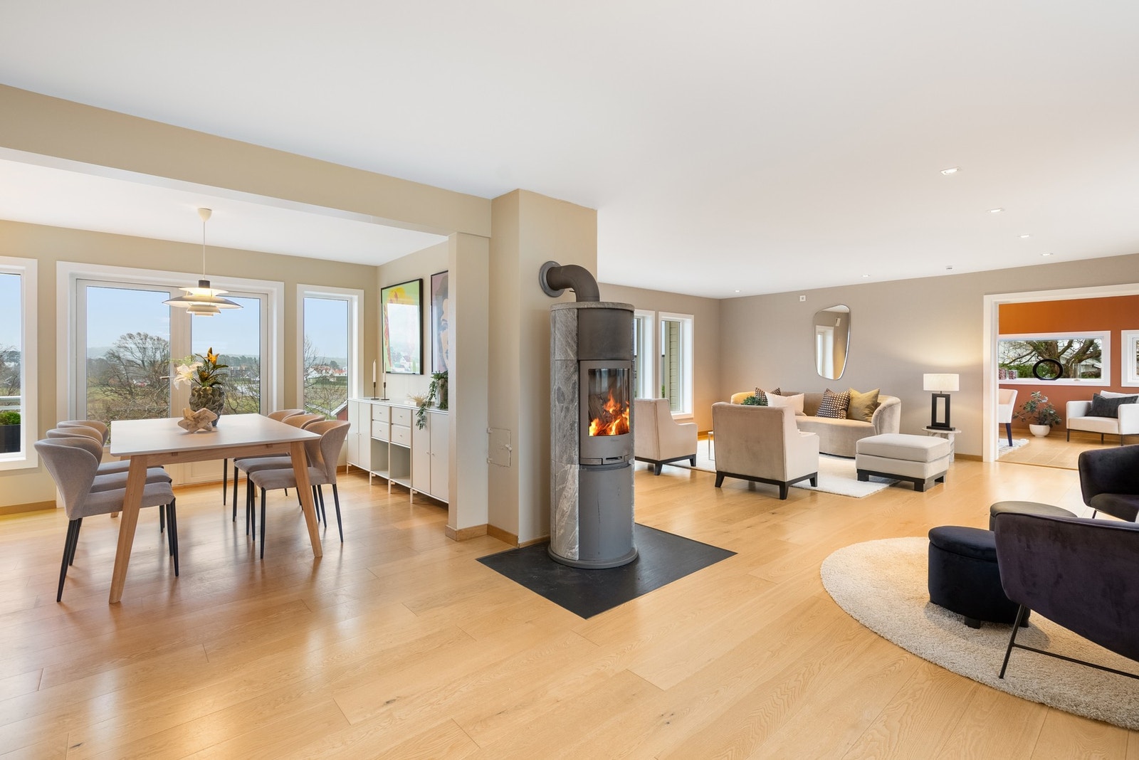 Flotte soner som gir en fin flyt i planløsningen Galleribilde