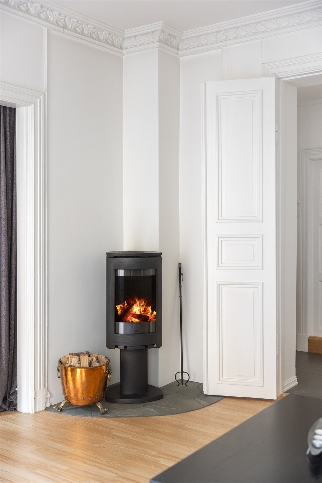 Peisovn som sprer om seg med både hygge og varme Galleribilde