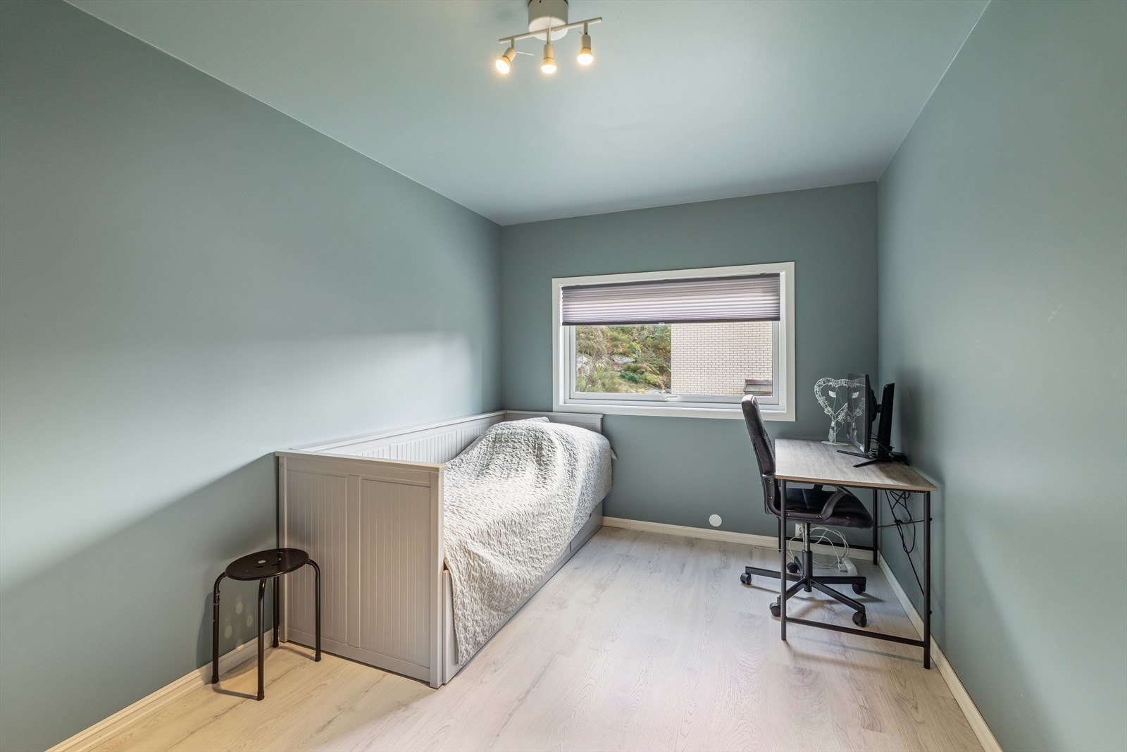 Soverom 2 - det er totalt 3 fine soverom. Galleribilde