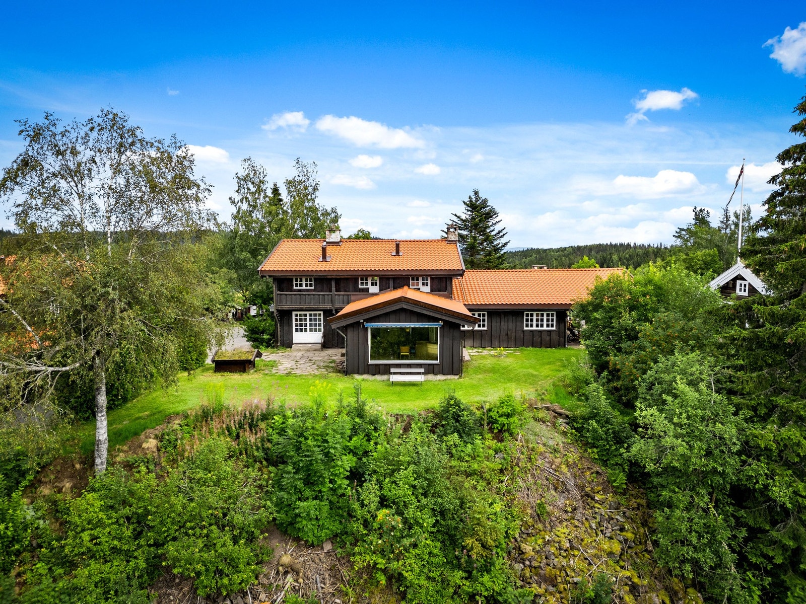 Fasade hovedhus Galleribilde