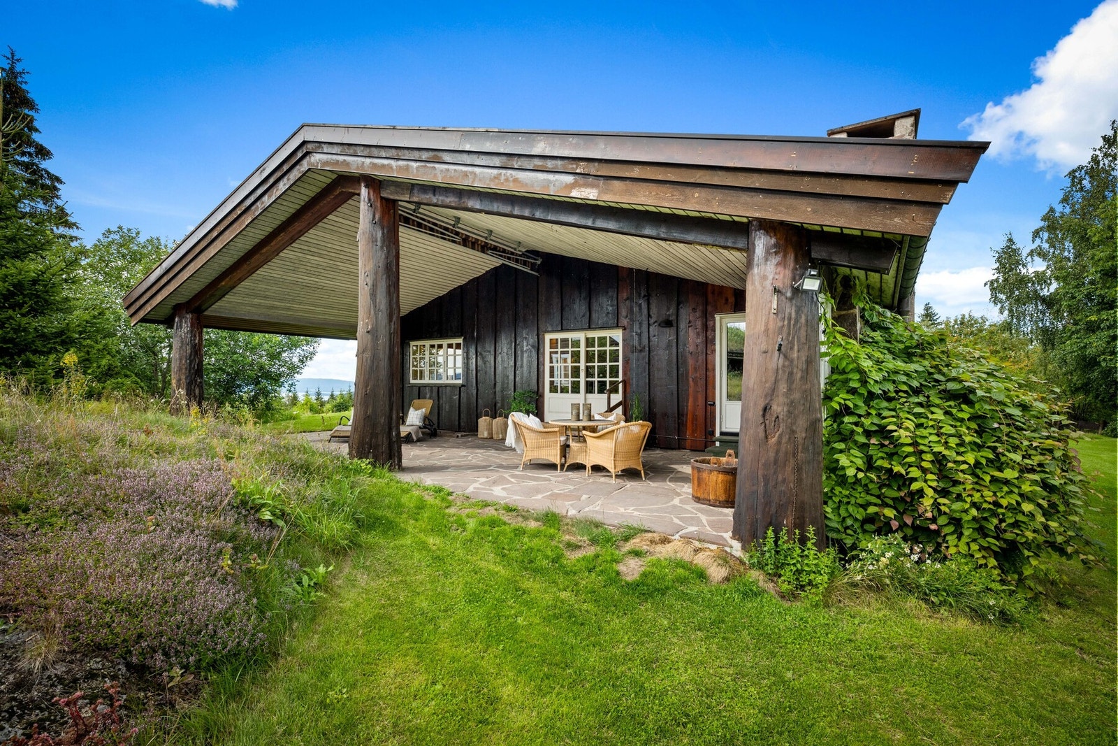 Overbygget og med peis Galleribilde