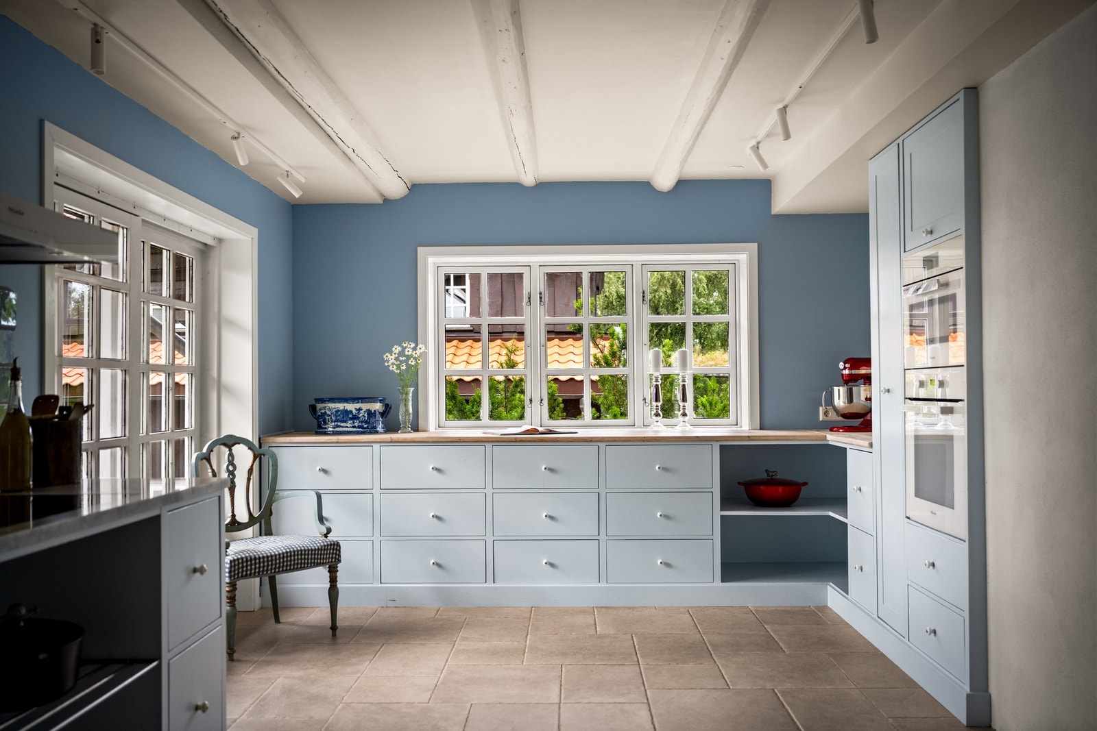 Moderne lekkert kjøkken fra 2000 Galleribilde