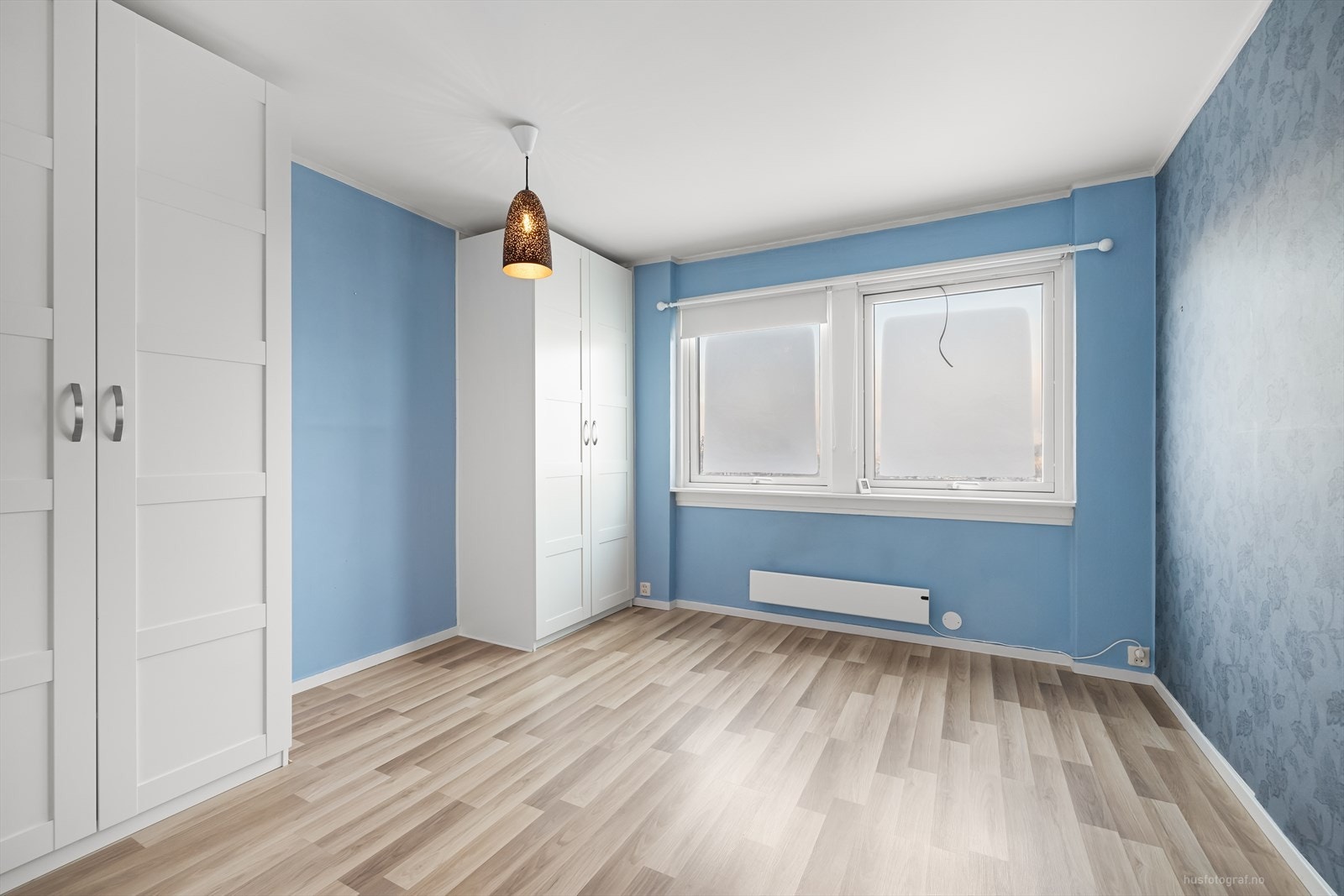 Romslig soverom Galleribilde