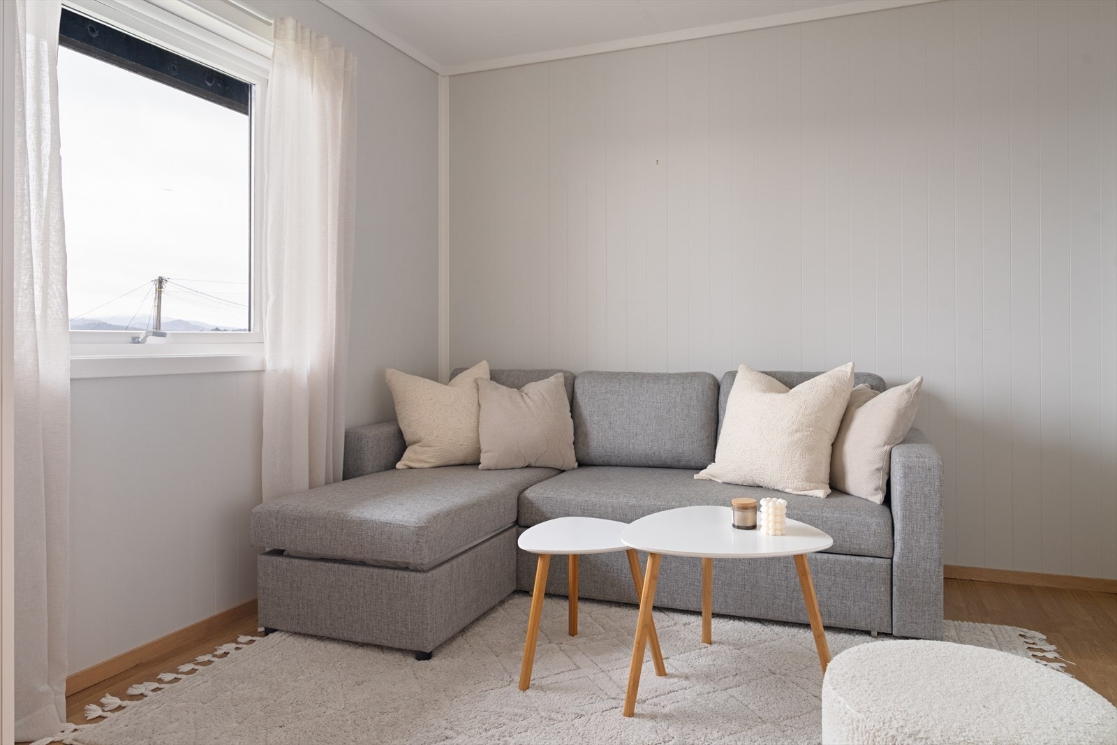 Her finner vi en hyggelig kjellerstue, perfekt når barna har besøk Galleribilde