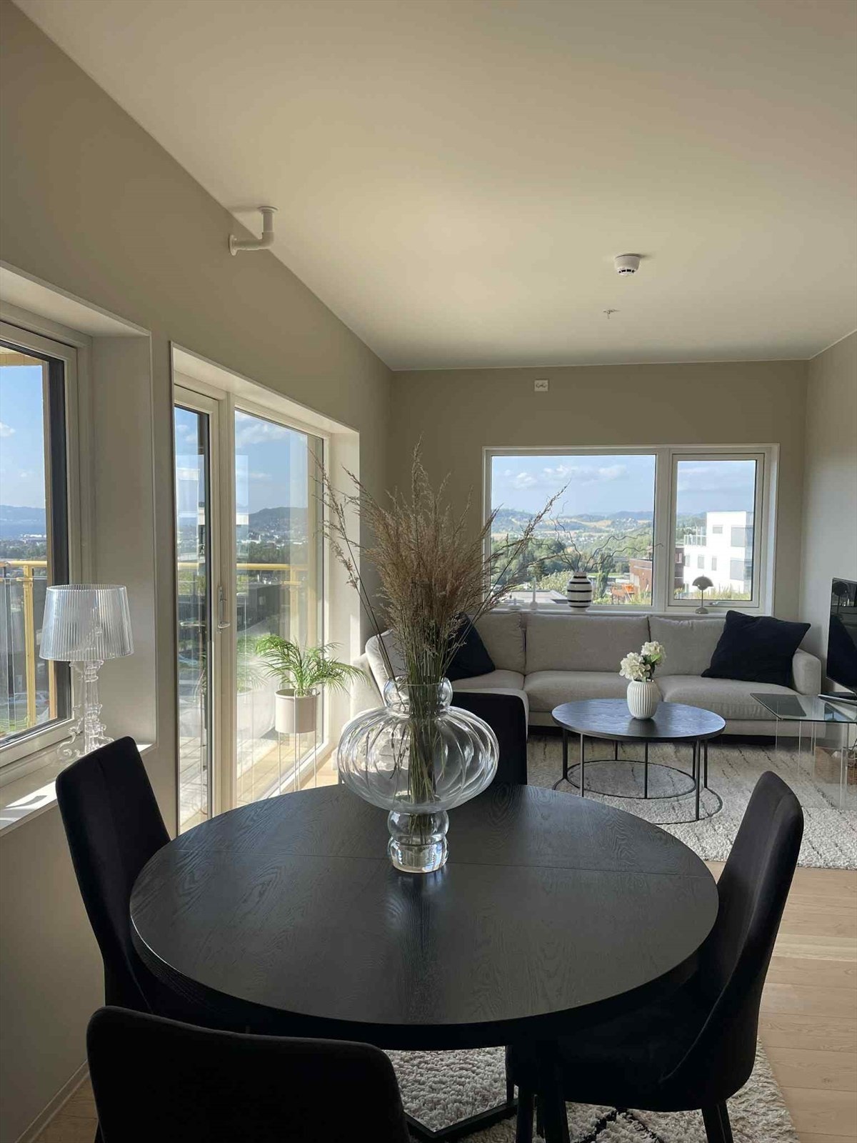 att.NimQhEofsaj95iy-jyqxF3OS9EknzE7YTMSDdbgO6Gk.JPG Galleribilde