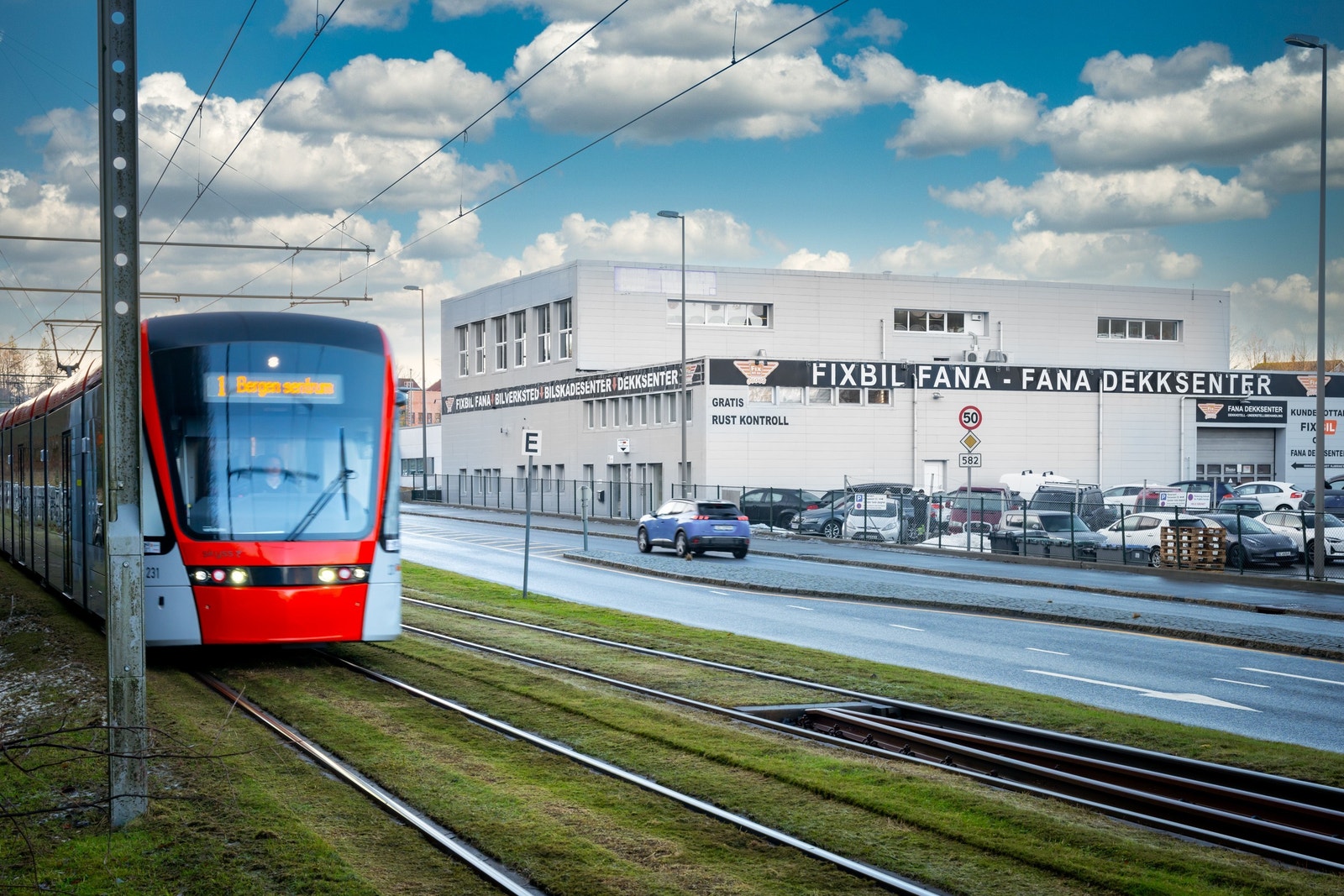 Fanavegen 15 Galleribilde