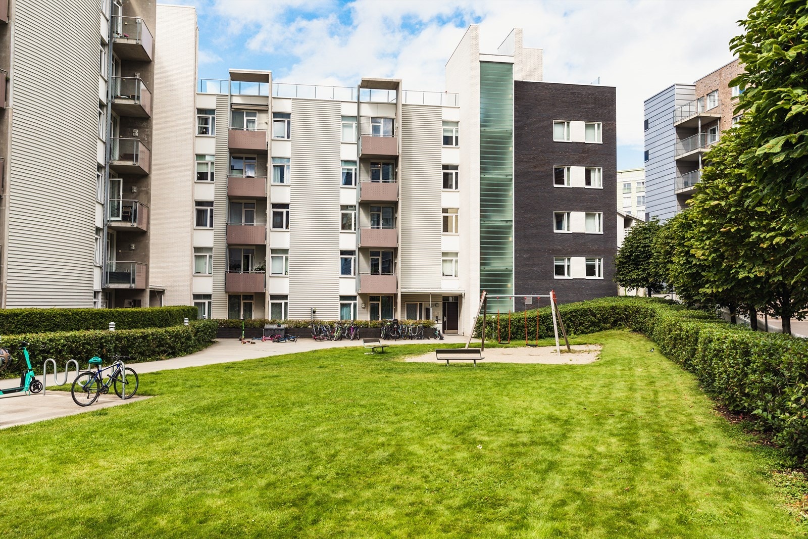 Nydalen Kvarter Sameie består av 384 boligseksjoner. Galleribilde