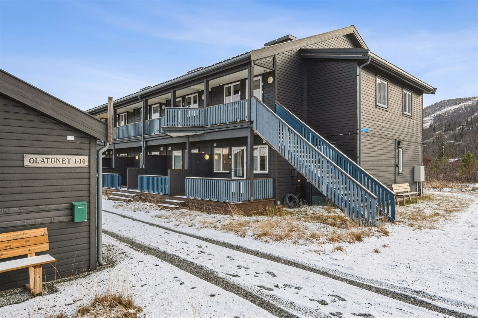 Leiligheten ligger i 1. etasje i Olatunet Boligsameie. Galleribilde