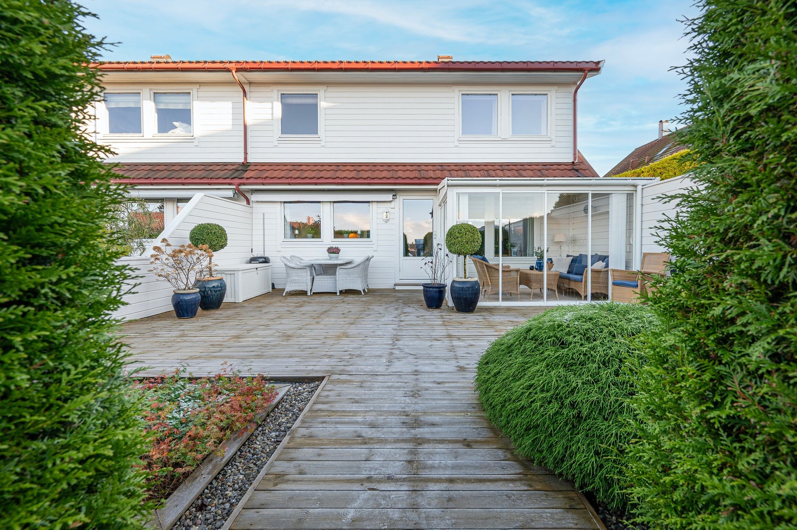 Eiendomsmegler1 v/Ole-Marius Heggstad presenterer Vegsundhaugen 5 - Et flott endrerekkehus i et barnevennlig og populært område Galleribilde