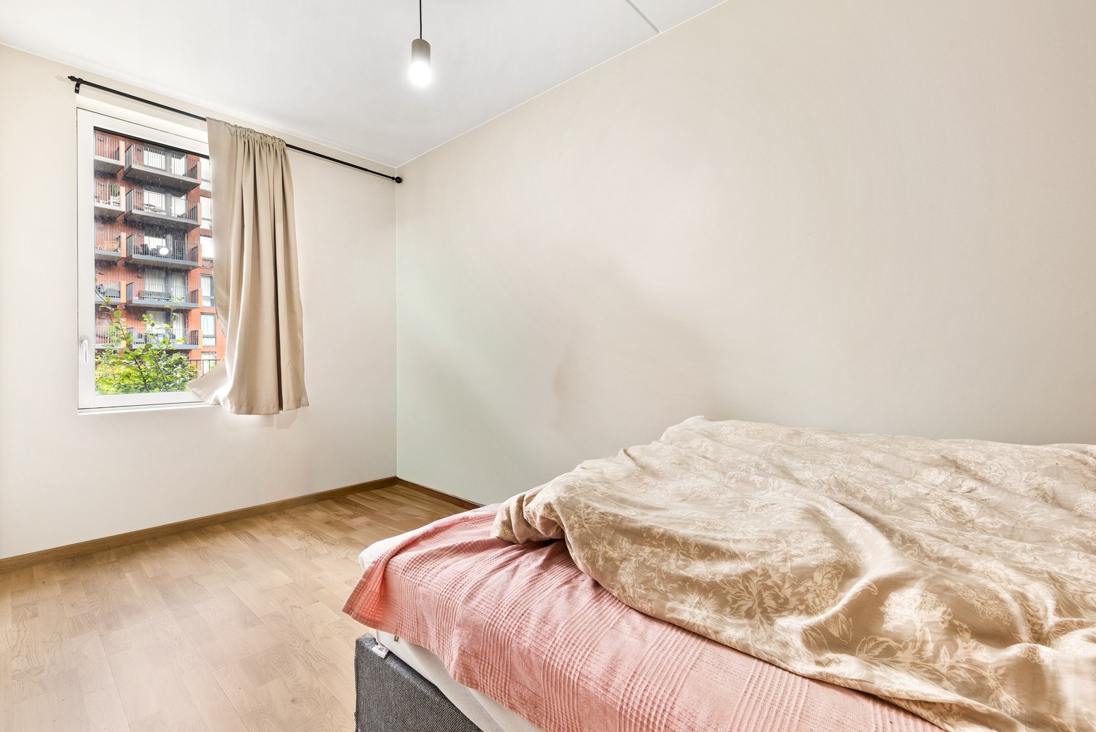 Soverom. Galleribilde