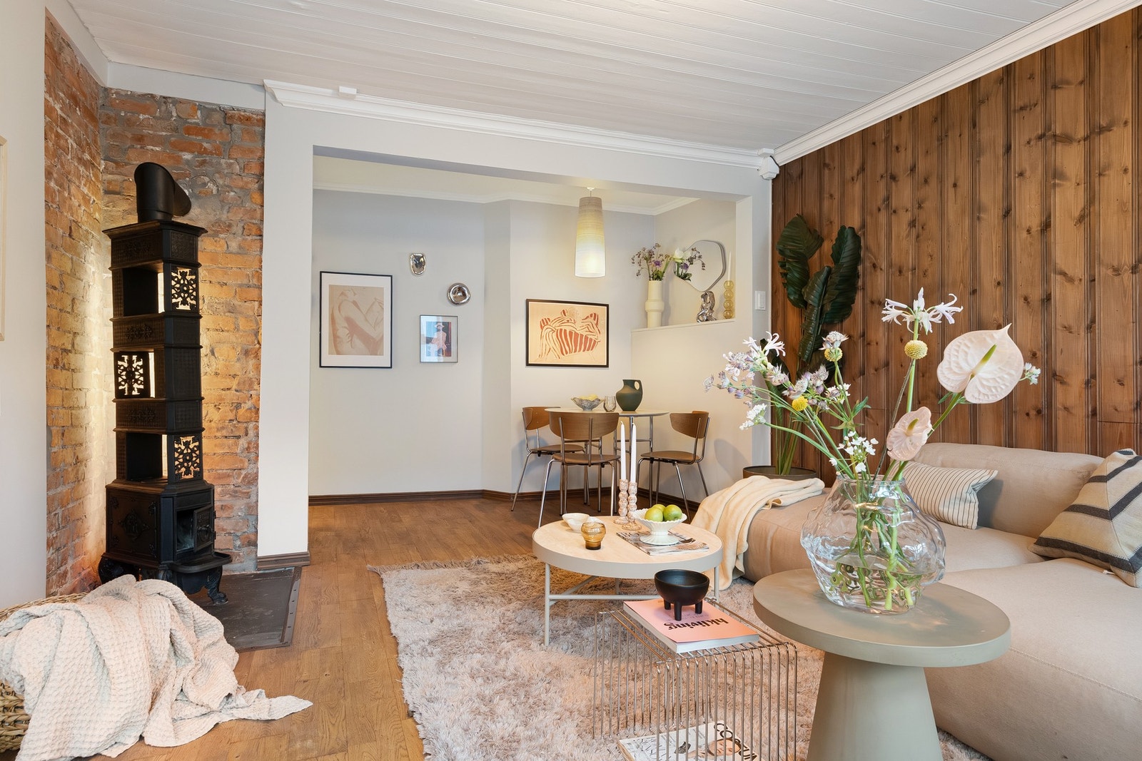 Lys og flott 3-roms med rolig og populær beliggenhet, sentralt på Kampen. Galleribilde