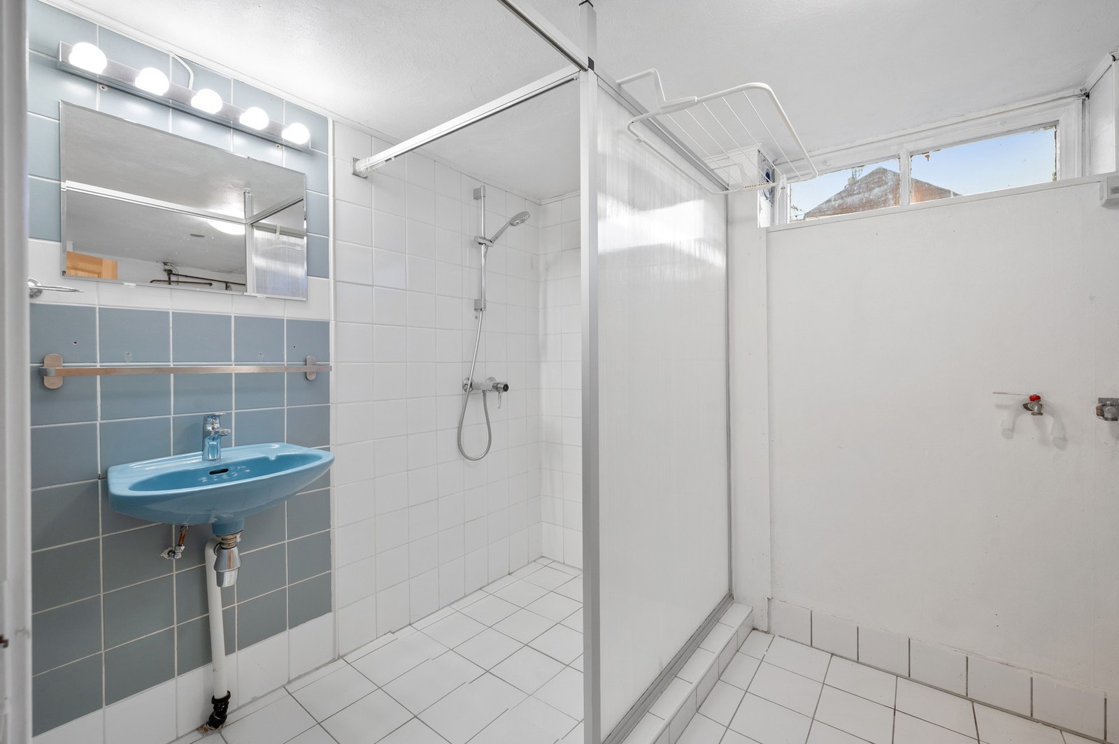 Bad/vaskerom i kjeller. Galleribilde