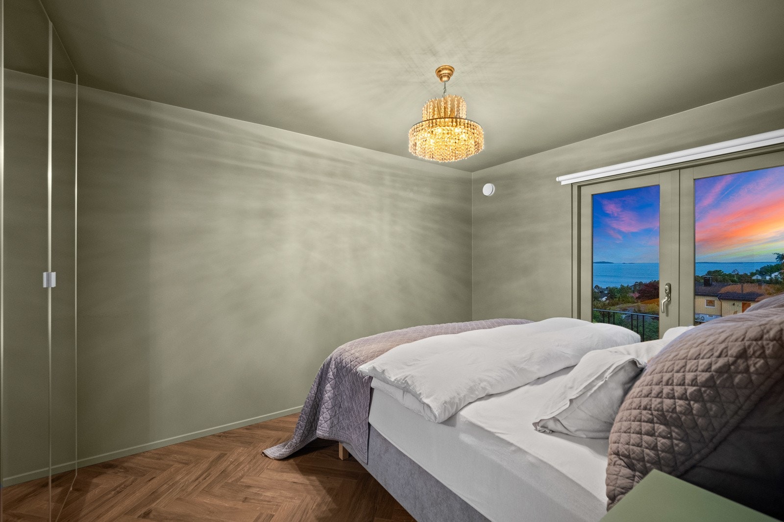 Stemningsbilde kveld. Galleribilde