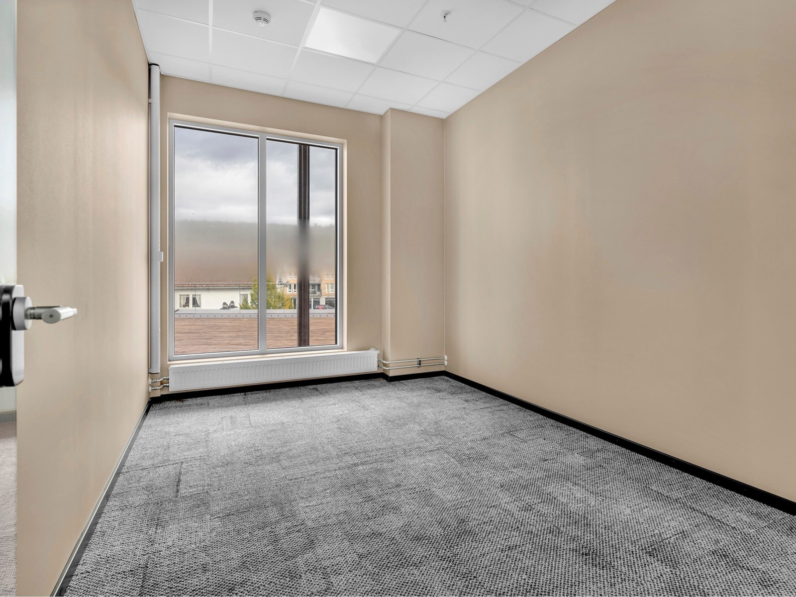 Flere ledige kontorer i ulik størrelse Galleribilde