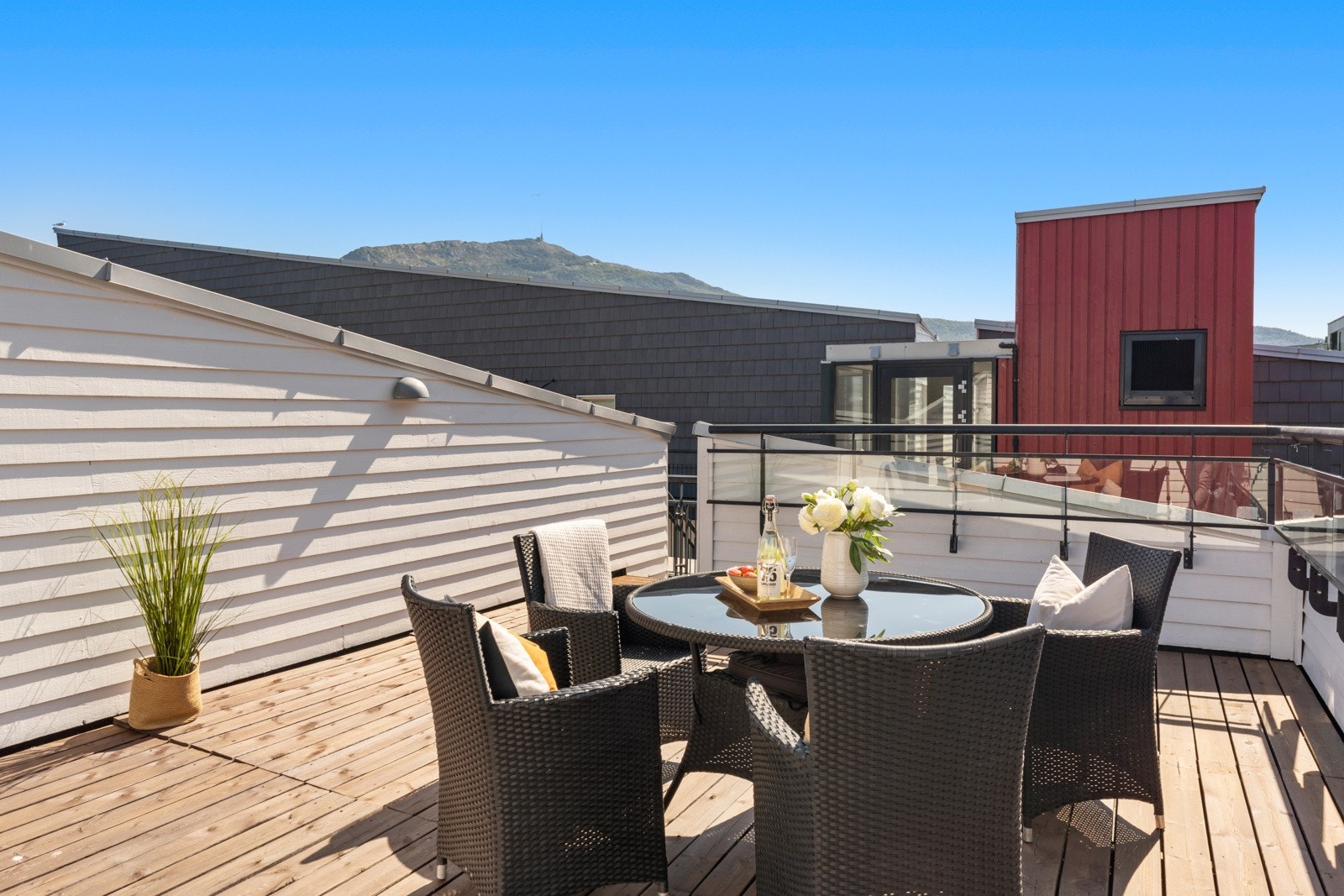 - Bygget har 2 felles takterrasser med sol fra morgen til sen kveld - Galleribilde