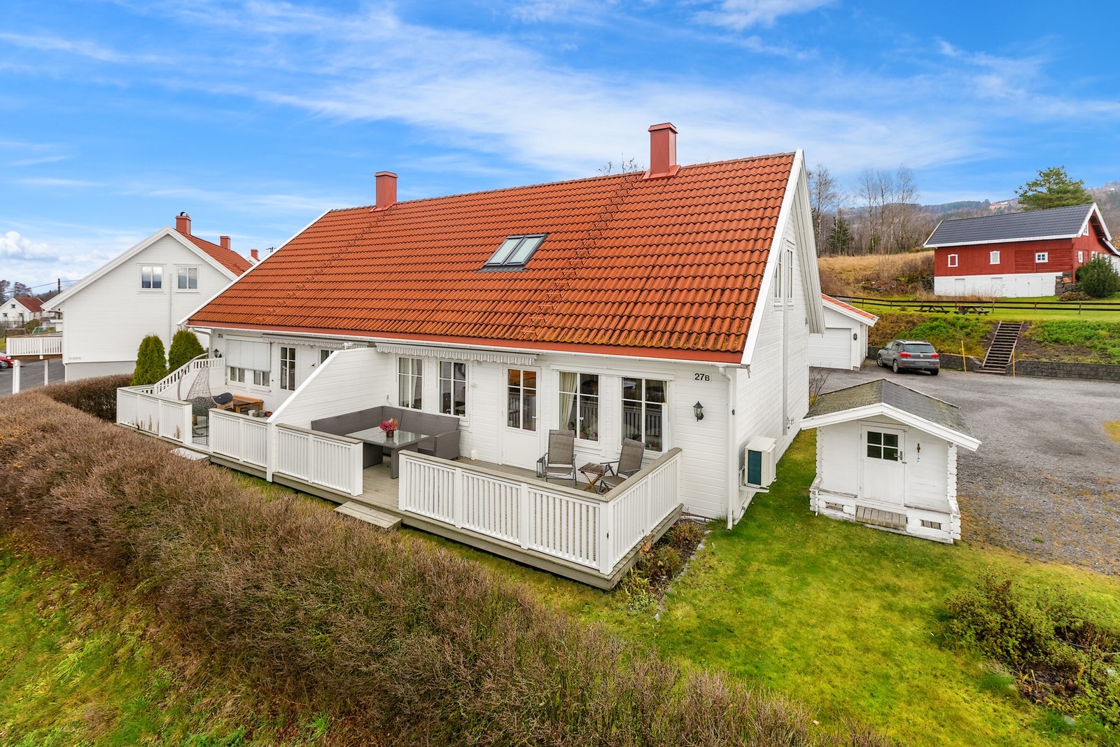 Irja Haarberg har gleden av å ønske deg velkommen til Øvre Ringstadvegen 27B! Galleribilde