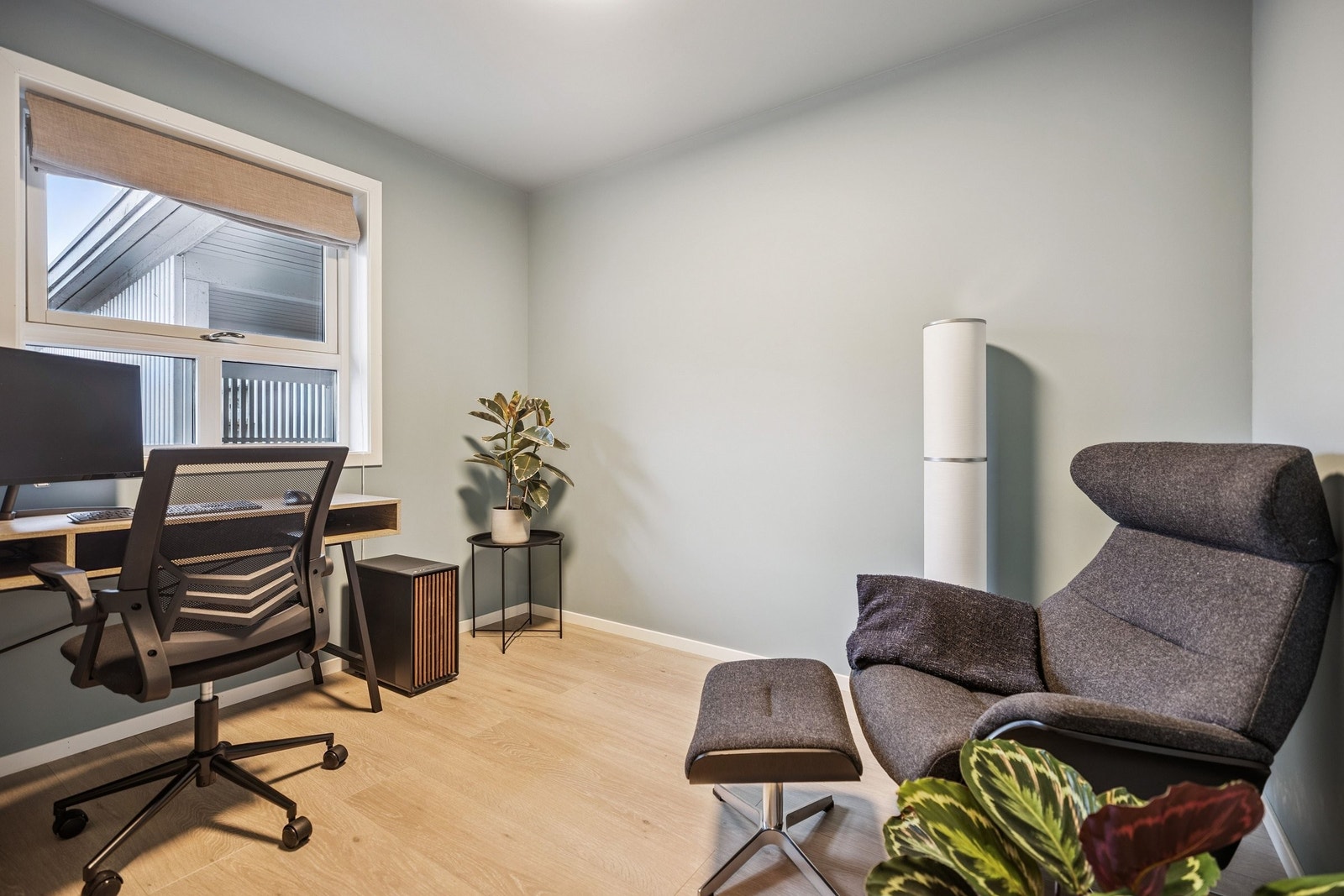 Soverom 2 - perfekt for deg med barn eller som ofte har gjester Galleribilde