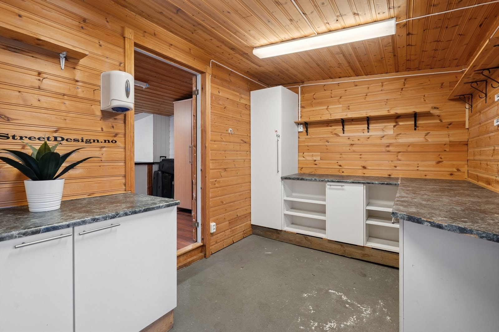 Utvendig bod Galleribilde