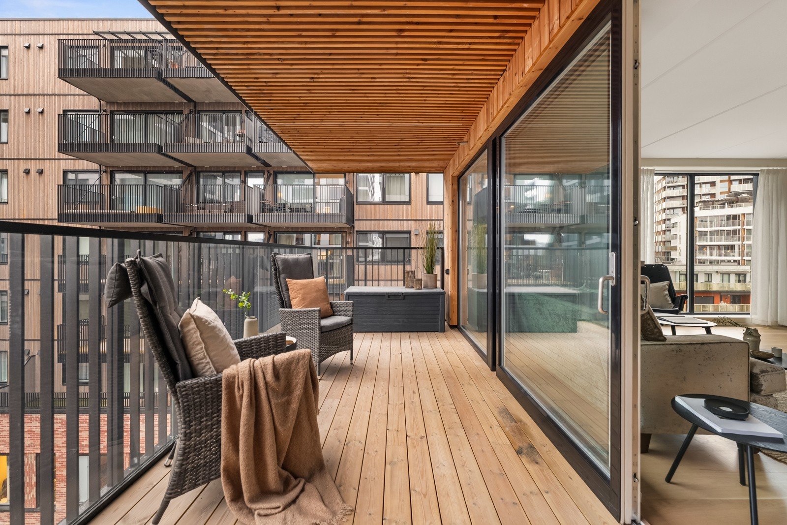 Balkong med adkomst fra stuen på 12 kvm Galleribilde