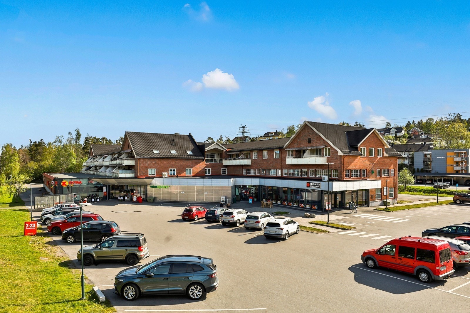 På senteret er det god parkeringsdekning Galleribilde