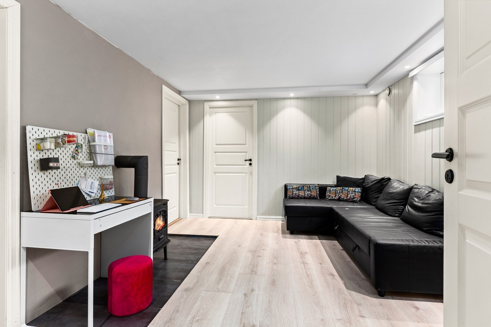 Stue nr to Galleribilde