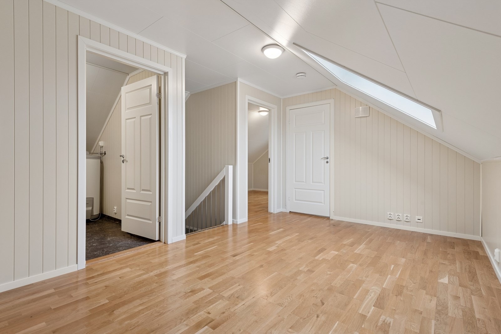 Loftstue Galleribilde