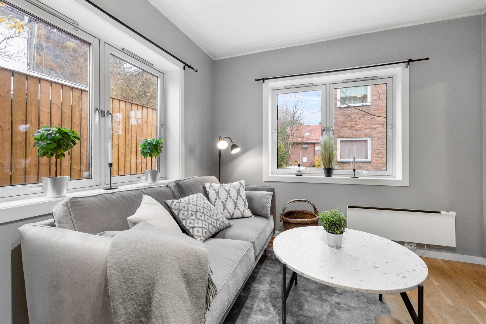 En lekkert og moderne hjørneleilighet med 2 soverom, god planløsning og attraktiv beliggenhet.
Foto: Marika Foto (Marika Mørkstøl) Galleribilde