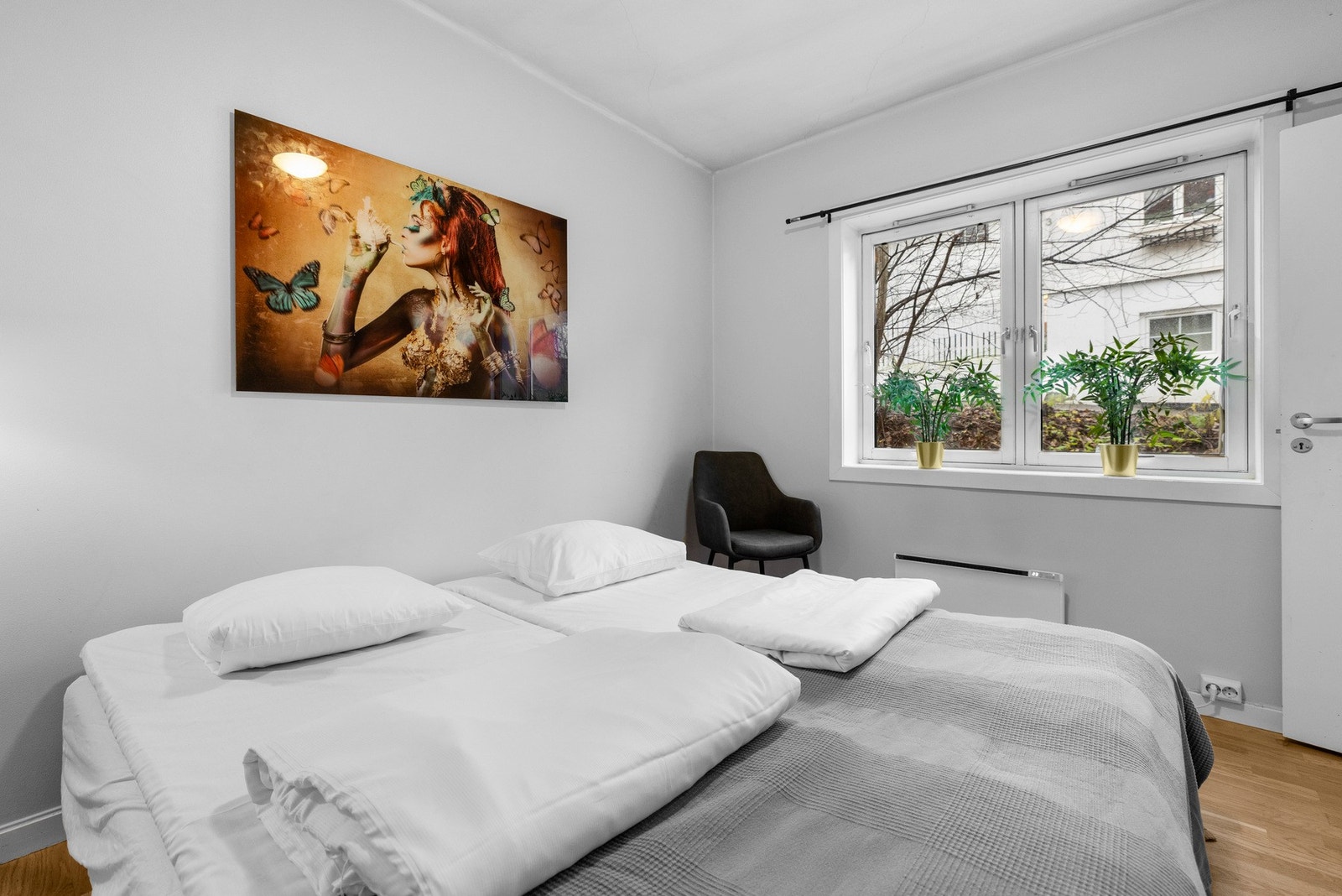 Leiligheten ligger i en stille og rolig gate. Galleribilde