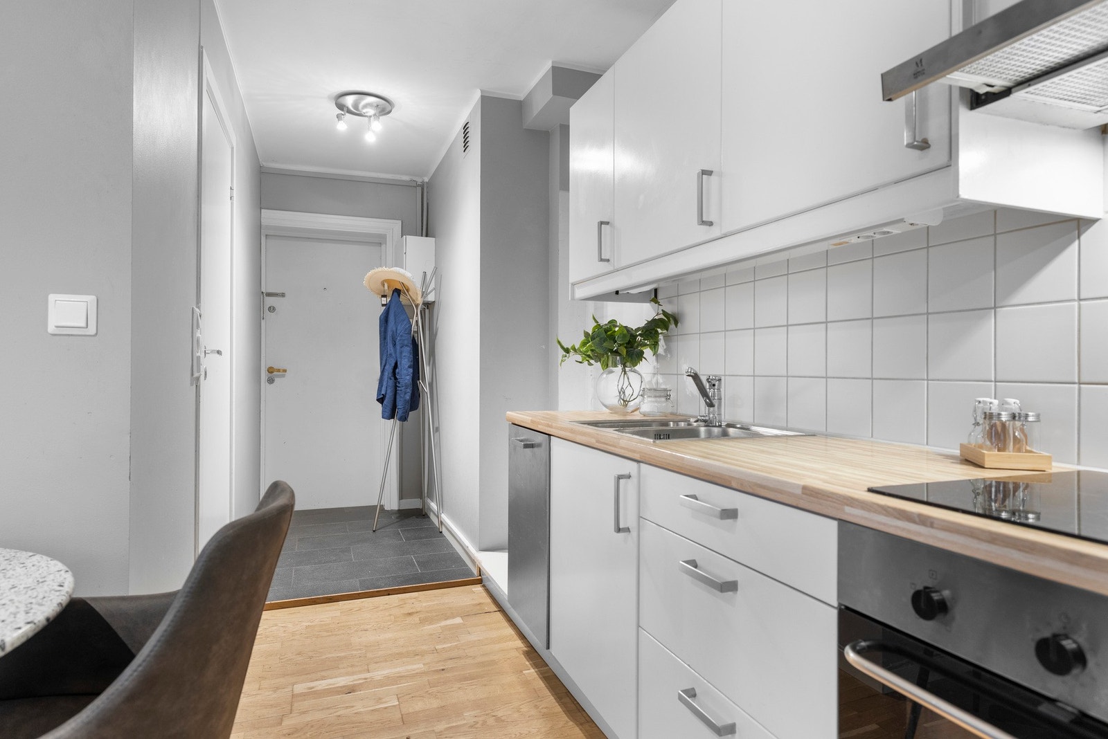 Alle hvitevarer medfølger salget - her er det bare å flytte rett inn! Galleribilde