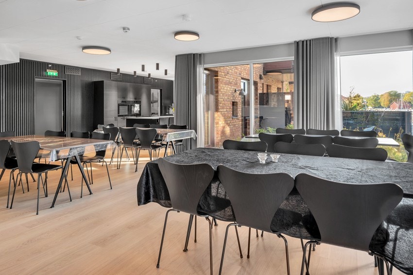 Selskapslokale med kjøkken som kan leies av beboerne. Galleribilde